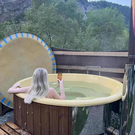 Tiny House Podbieľanská Archa Сasa de vacaciones *