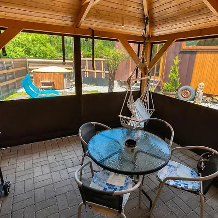 Holiday home Tiny House Podbielanska Archa *